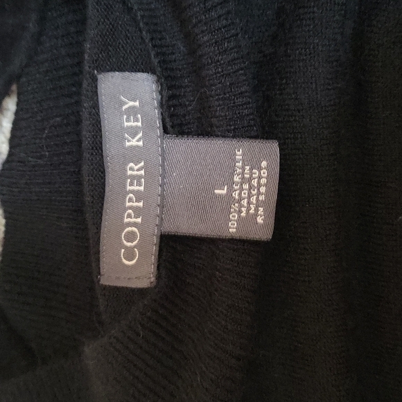 COPPER KEY Black Form Fitting Ruched Mock Turtleneck Sweater - Picture 6 of 7